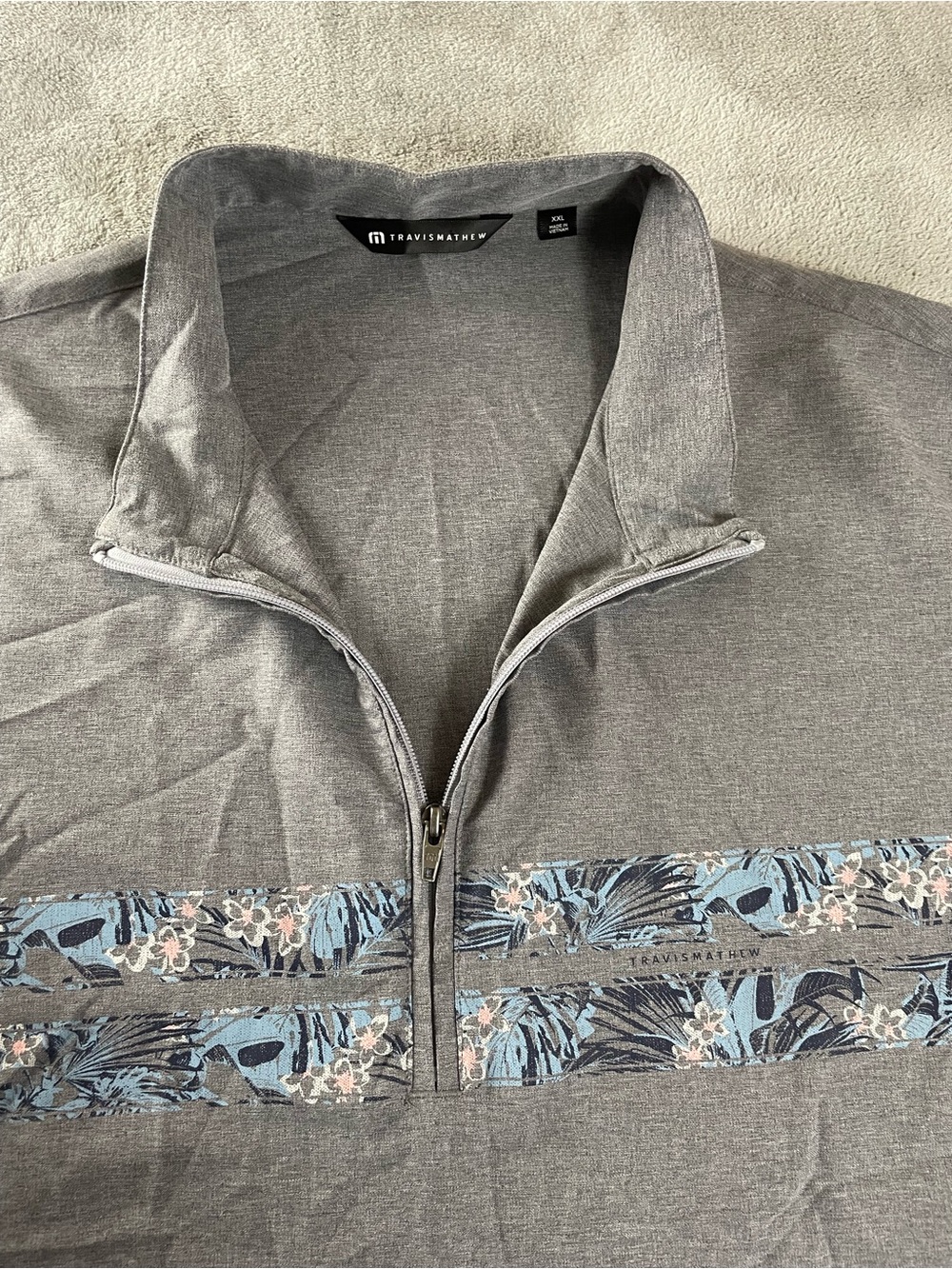Travis Mathew 1/4 Zip Pullover Mens XXL Embroidered Shoulder Siena GC Gray Logo
